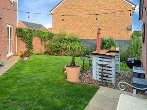 Photo 12- click for photo gallery